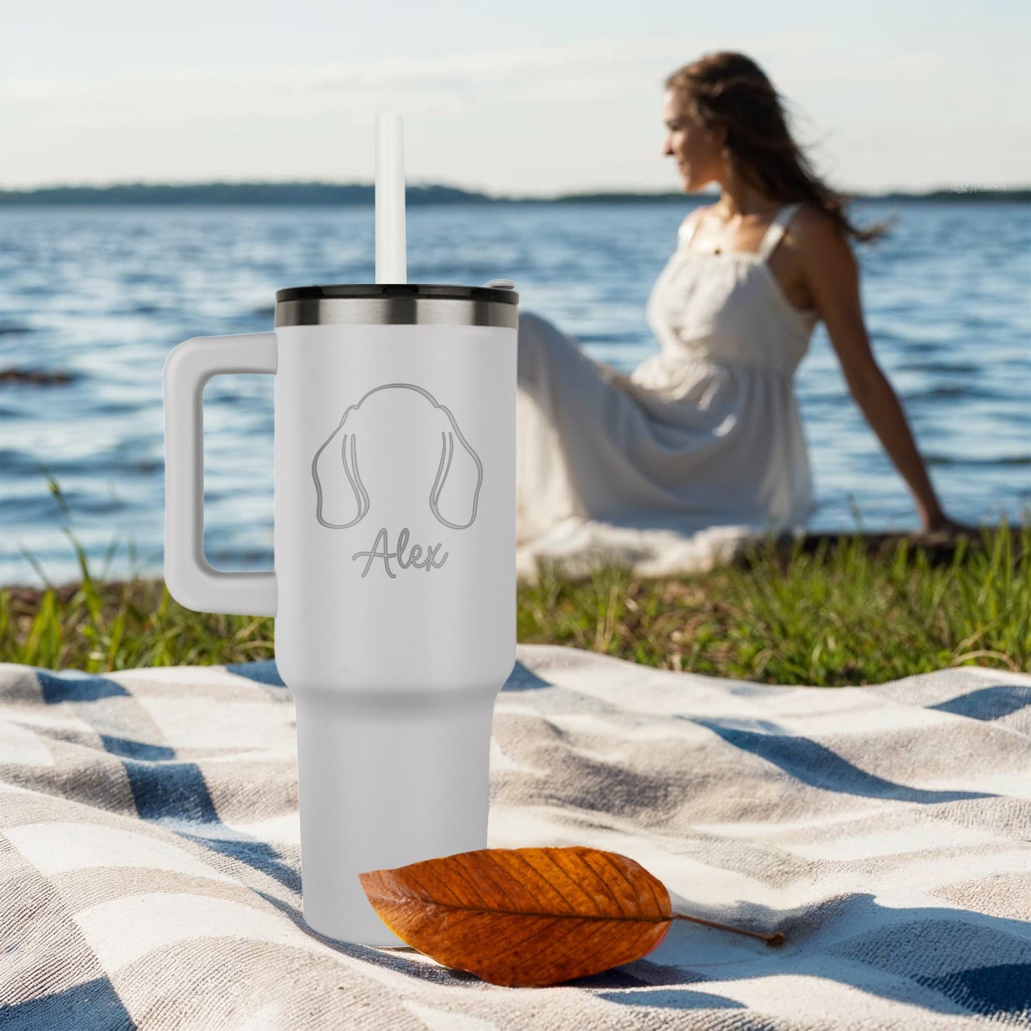 Custom Pet Name & Outline Tumbler – Personalized Dog & Cat Cup with Straw