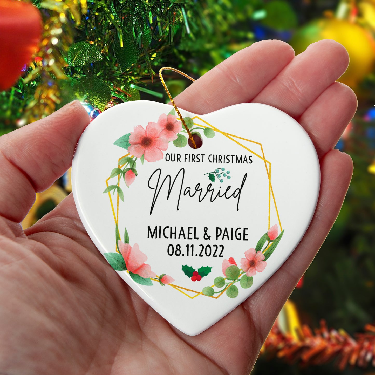 Our First Christmas Married Ornament 2025 – Personalized Floral Ceramic Heart Ornament for Couples, Custom Newlywed Gift, Wedding Keepsake Decoration