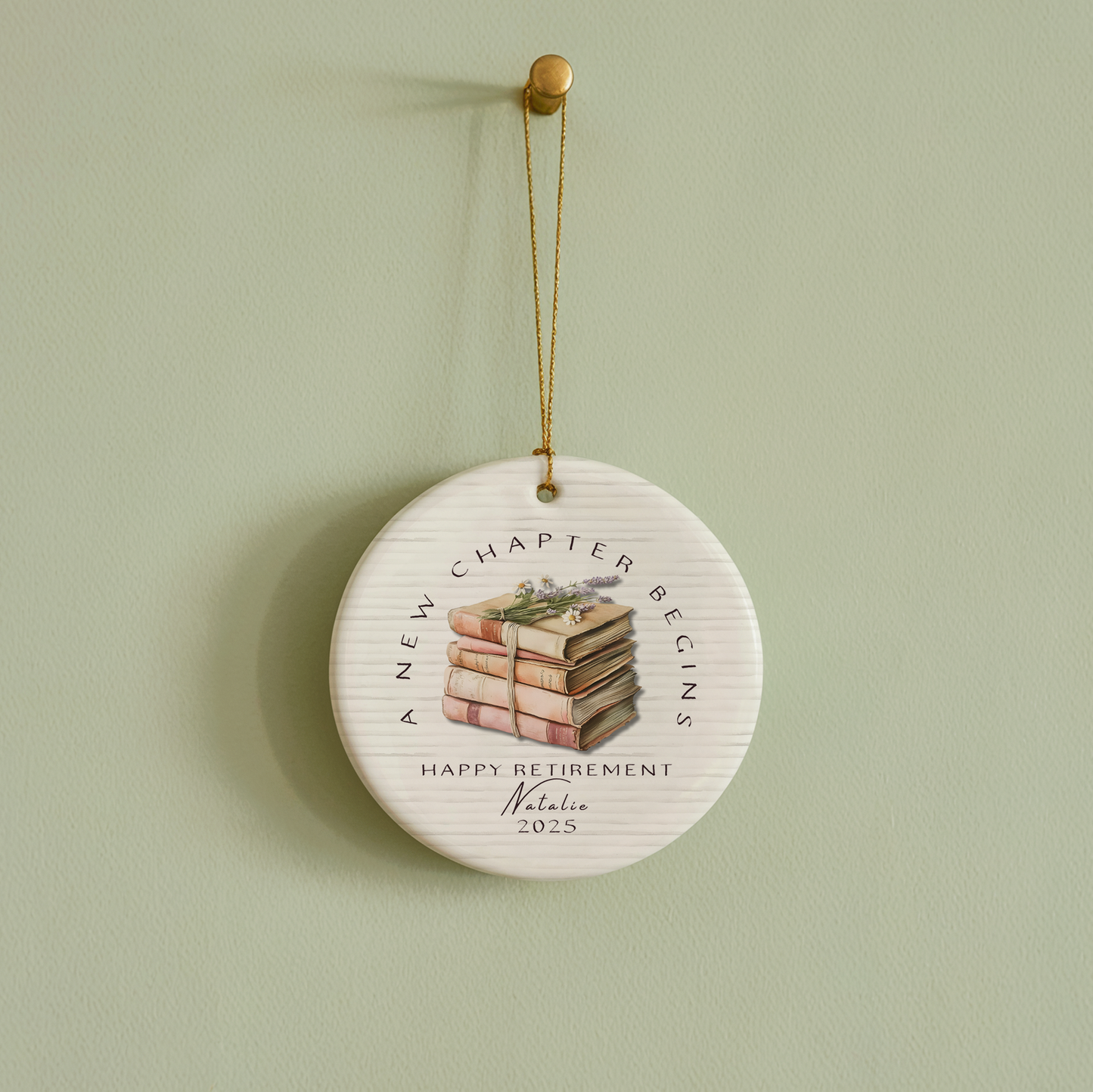 Personalized Retirement Ornament – Custom “A New Chapter Begins” Keepsake with Name & Year – Gift for Retired Coworker or Teacher