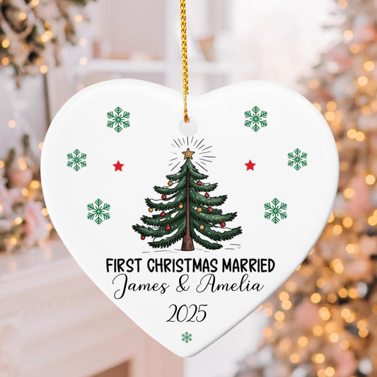 First Christmas Married Ornament 2025 – Personalized Ceramic Heart Ornament for Couples, Custom Newlywed Christmas Gift, Mr & Mrs Keepsake Decoration