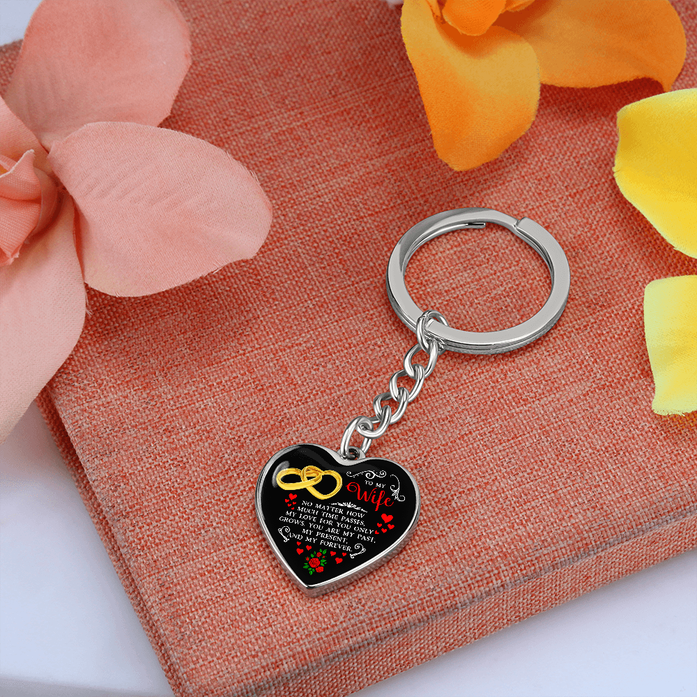 To My Wife” Heart Keychain – Romantic Curb Key Ring Gift for Her